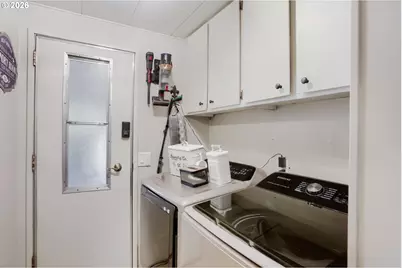 17133 SW Eldorado Dr, Tigard, OR 97224 - Photo 15