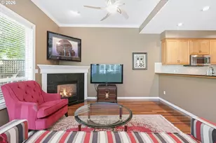 14710 Davis Ln, Lake Oswego, OR 97035 - Photo 13