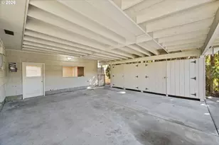 362 NE 9th Pl, Hillsboro, OR 97124 - Photo 47