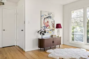 362 NE 9th Pl, Hillsboro, OR 97124 - Photo 9