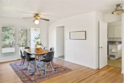 362 NE 9th Pl, Hillsboro, OR 97124 - Photo 11