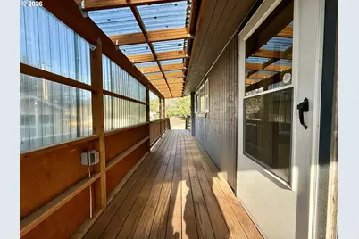 91566 Dolezal Ln, Coos Bay, OR 97420 - Photo 37