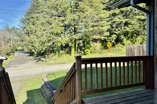 91566 Dolezal Ln, Coos Bay, OR 97420 - Photo 39