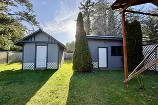 91566 Dolezal Ln, Coos Bay, OR 97420 - Photo 27