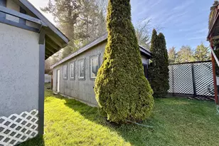 91566 Dolezal Ln, Coos Bay, OR 97420 - Photo 29