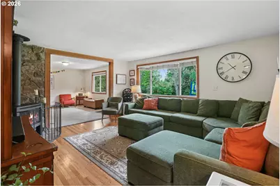 18620 S Greenview Dr, Oregon City, OR 97045 - Photo 17