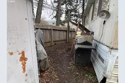 5000 NE Stephens St #2, Roseburg, OR 97470 - Photo 9