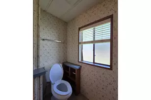 1200 E Central Ave, Sutherlin, OR 97479 - Photo 31