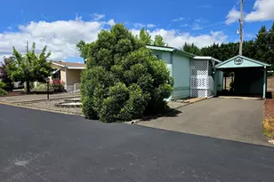 1200 E Central Ave, Sutherlin, OR 97479 - Photo 3
