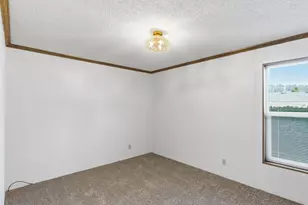 7918 SE King Rd, Milwaukie, OR 97222 - Photo 29