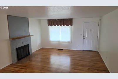 1289 Astor Way, Woodburn, OR 97071 - Photo 5