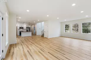 610 Terrace Dr, Glide, OR 97443 - Photo 13