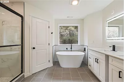 610 Terrace Dr, Glide, OR 97443 - Photo 29