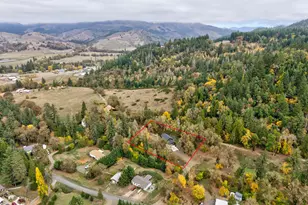 610 Terrace Dr, Glide, OR 97443 - Photo 45