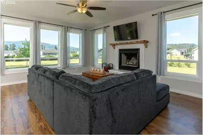 26917 NE Yacolt Rd, Yacolt, WA 98675 - Photo 7