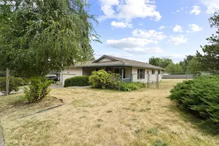 130 SE 21st St, Troutdale, OR 97060 - Photo 1