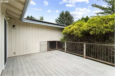 130 SE 21st St, Troutdale, OR 97060 - Photo 25