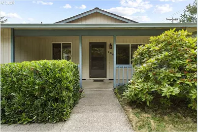 130 SE 21st St, Troutdale, OR 97060 - Photo 5