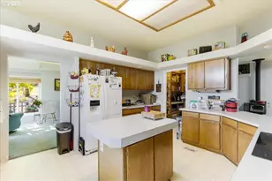 20282 NW Panther Creek Rd, Carlton, OR 97111 - Photo 15