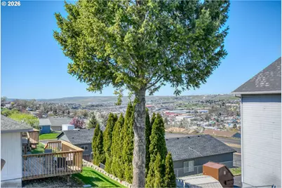 17 SE Kirk Ave, Pendleton, OR 97801 - Photo 37