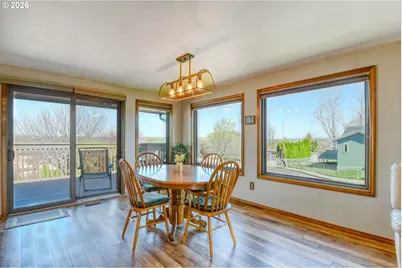 17 SE Kirk Ave, Pendleton, OR 97801 - Photo 7