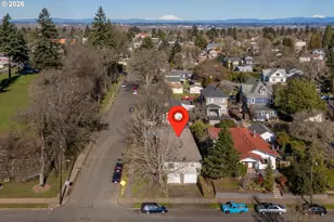 7106 N Hodge Ave, Portland, OR 97203 - Photo 25