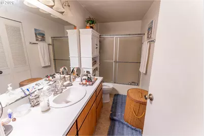 2025 Pine St, Florence, OR 97439 - Photo 25