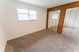 2025 Pine St, Florence, OR 97439 - Photo 17