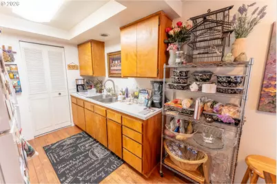 2025 Pine St, Florence, OR 97439 - Photo 23