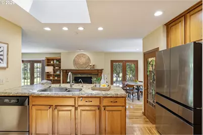 16922 NW Hazelgrove Ct, Beaverton, OR 97006 - Photo 17