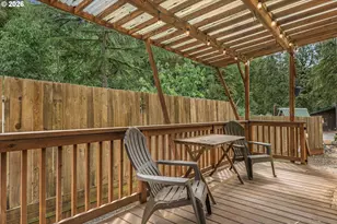 32700 SE Leewood Ln, Boring, OR 97009 - Photo 7