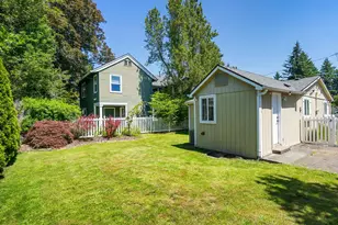209 NE 192nd Ave, Portland, OR 97230 - Photo 27