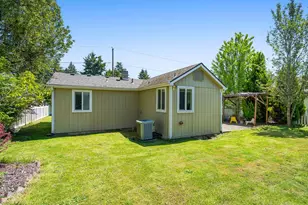 209 NE 192nd Ave, Portland, OR 97230 - Photo 33
