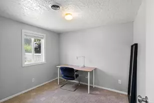 209 NE 192nd Ave, Portland, OR 97230 - Photo 23
