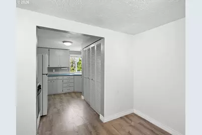 209 NE 192nd Ave, Portland, OR 97230 - Photo 11