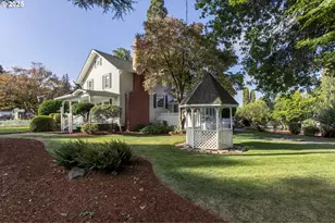 803 N Main Ave, Ridgefield, WA 98642 - Photo 5