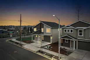 21 NW Mawrcrest Ave, Gresham, OR 97030 - Photo 1