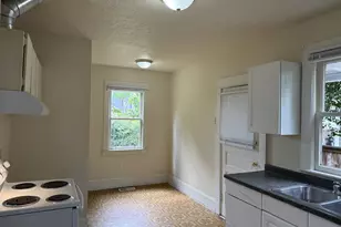 4507 N Gantenbein Ave, Portland, OR 97217 - Photo 7