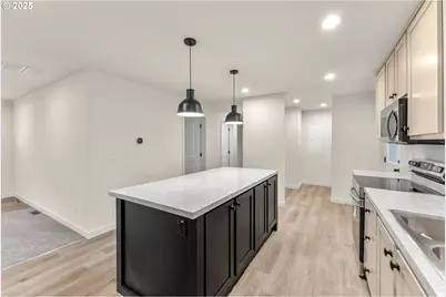 112 SE Twin Oaks Loop, Winston, OR 97496 - Photo 13