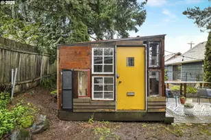 4525 SE Malden Dr, Portland, OR 97206 - Photo 37