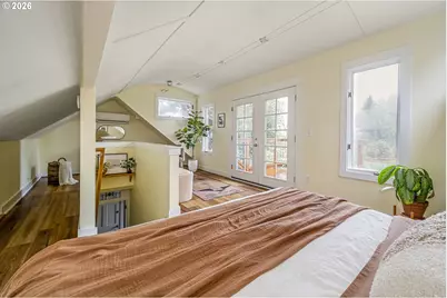 4525 SE Malden Dr, Portland, OR 97206 - Photo 31