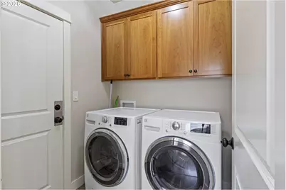 963 Pennington Ct, Eugene, OR 97404 - Photo 31