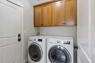 963 Pennington Ct, Eugene, OR 97404 - Photo 31