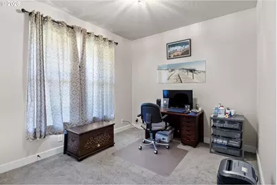 963 Pennington Ct, Eugene, OR 97404 - Photo 25