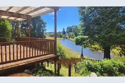 2580 Pony Creek Rd, North Bend, OR 97459 - Photo 5