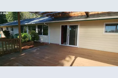 2580 Pony Creek Rd, North Bend, OR 97459 - Photo 11