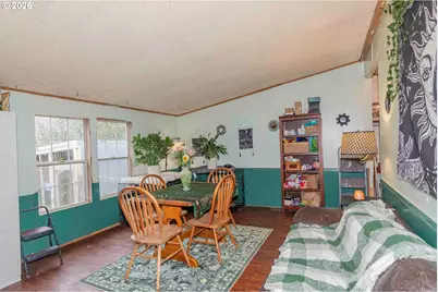 424 Aker Dr, Myrtle Creek, OR 97457 - Photo 9