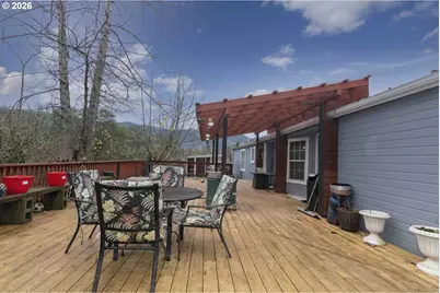 424 Aker Dr, Myrtle Creek, OR 97457 - Photo 23