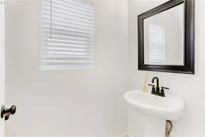 802 S 25th Ave, Cornelius, OR 97113 - Photo 15