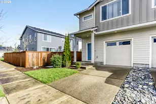 802 S 25th Ave, Cornelius, OR 97113 - Photo 3